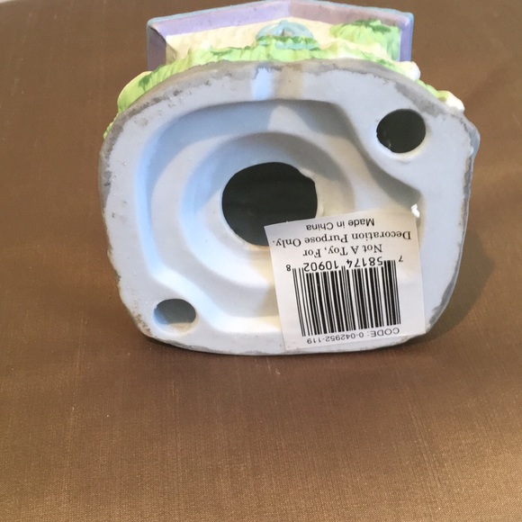 NWT Vintage 1990s porcelain Church bunny house - Picture 3 of 4